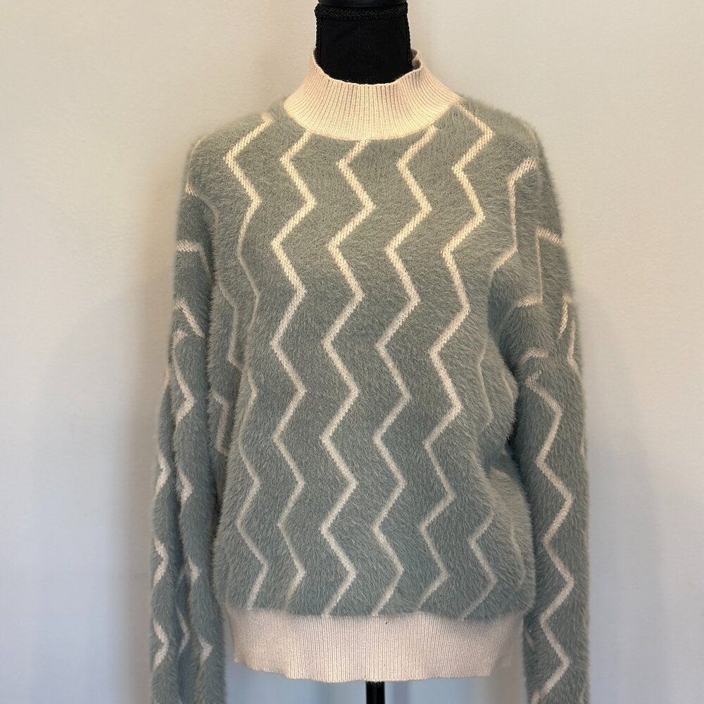 &merci Grey and White Zig Zag Sweater